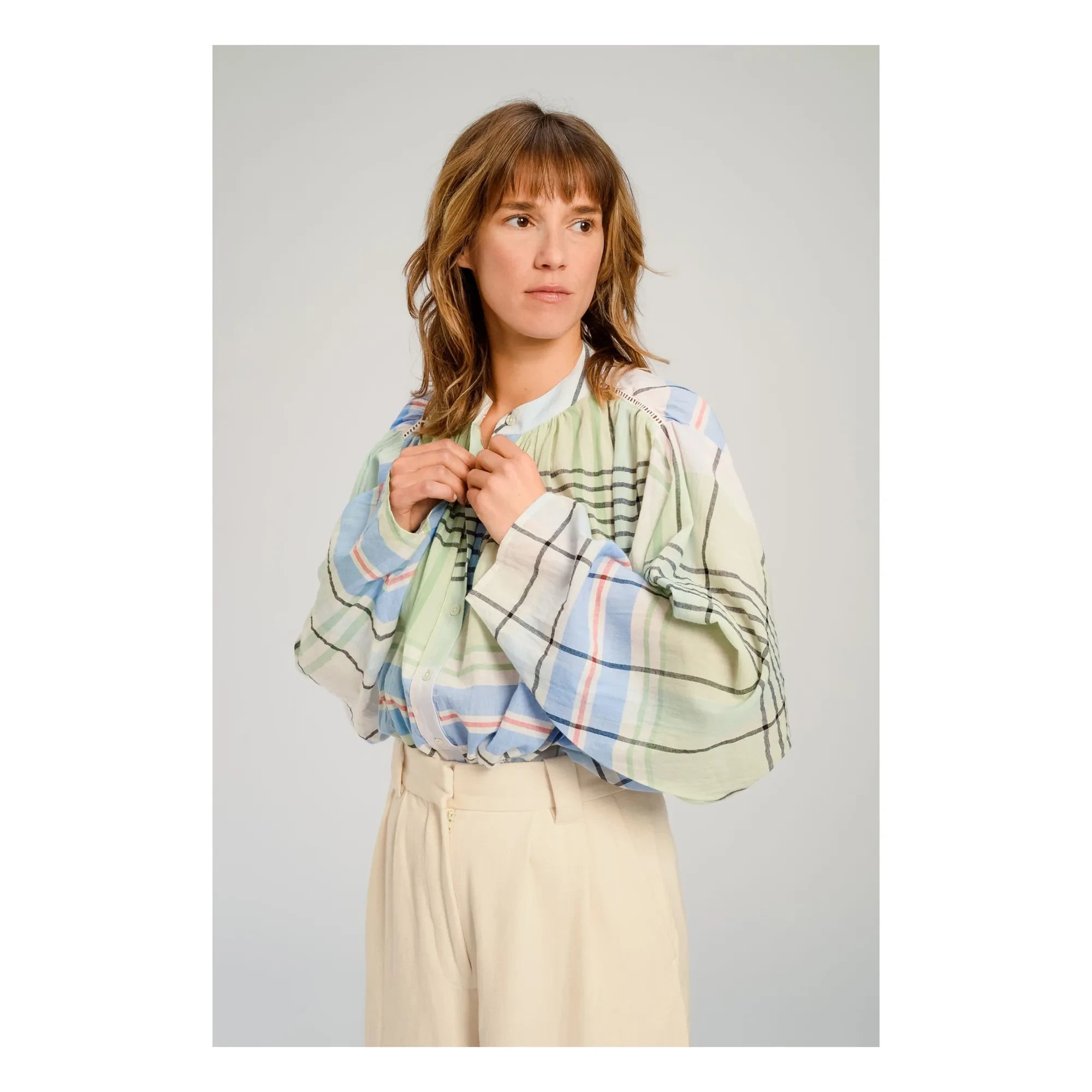 Virginie de Vinster - Hokkaido Karobluse | Blau