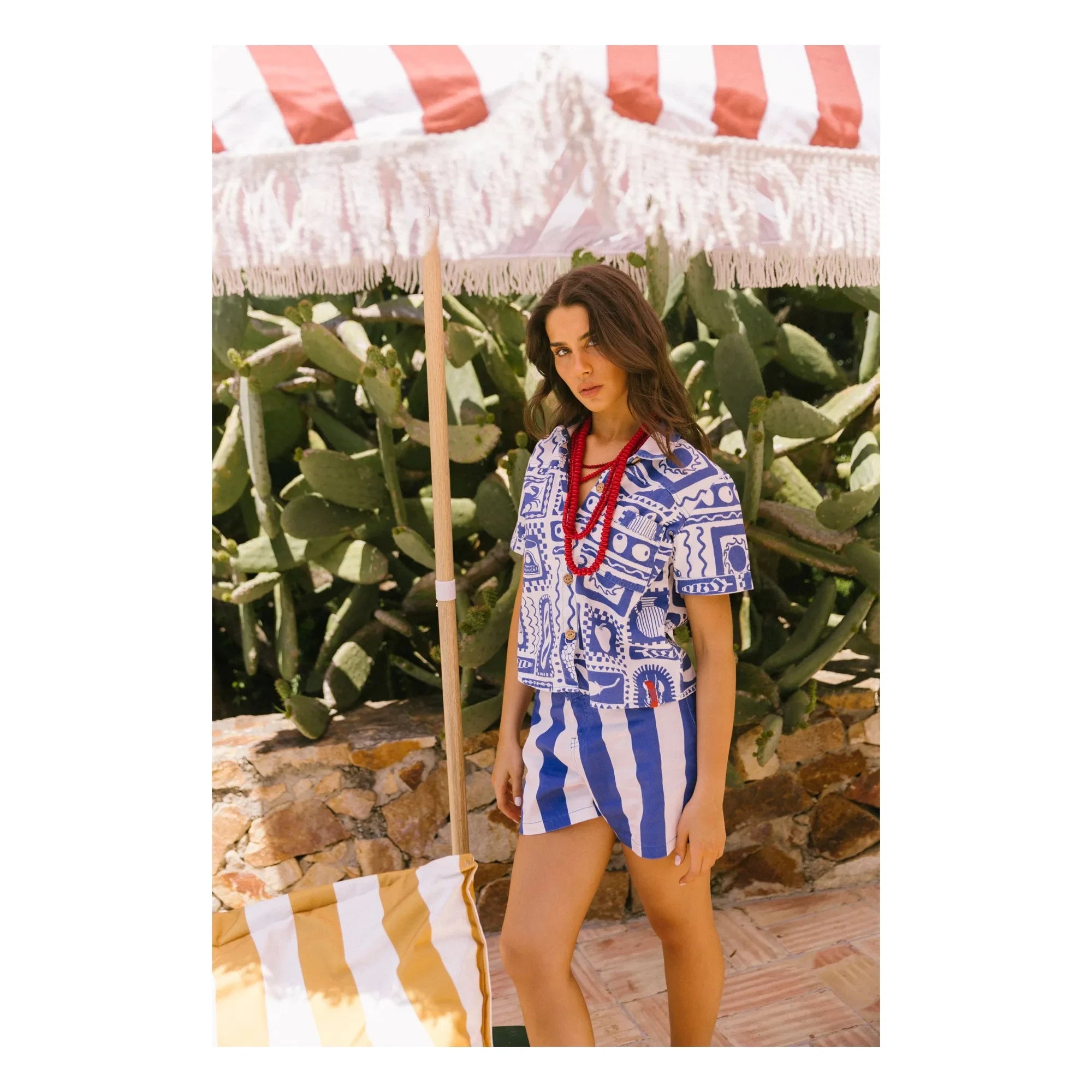 Favorite People – Positano Gestreifte Shorts – Damenkollektion | Blau