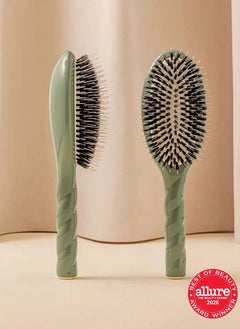 La Bonne Brosse - Die Unentbehrliche Haarbürste Nr. 02 - Pflege und Entwirrung | Mandelgrün