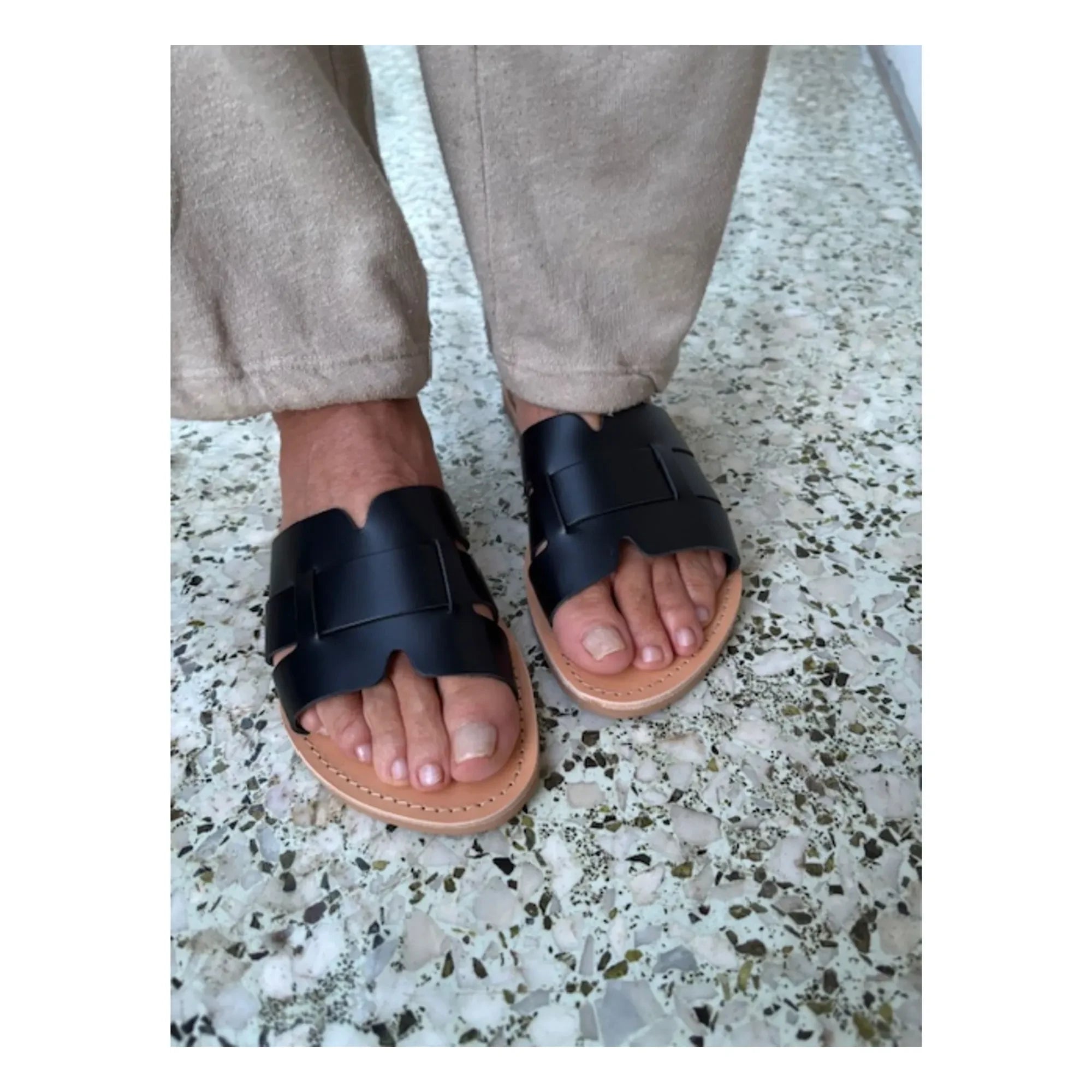Théluto - Oriane Slipper | Schwarz
