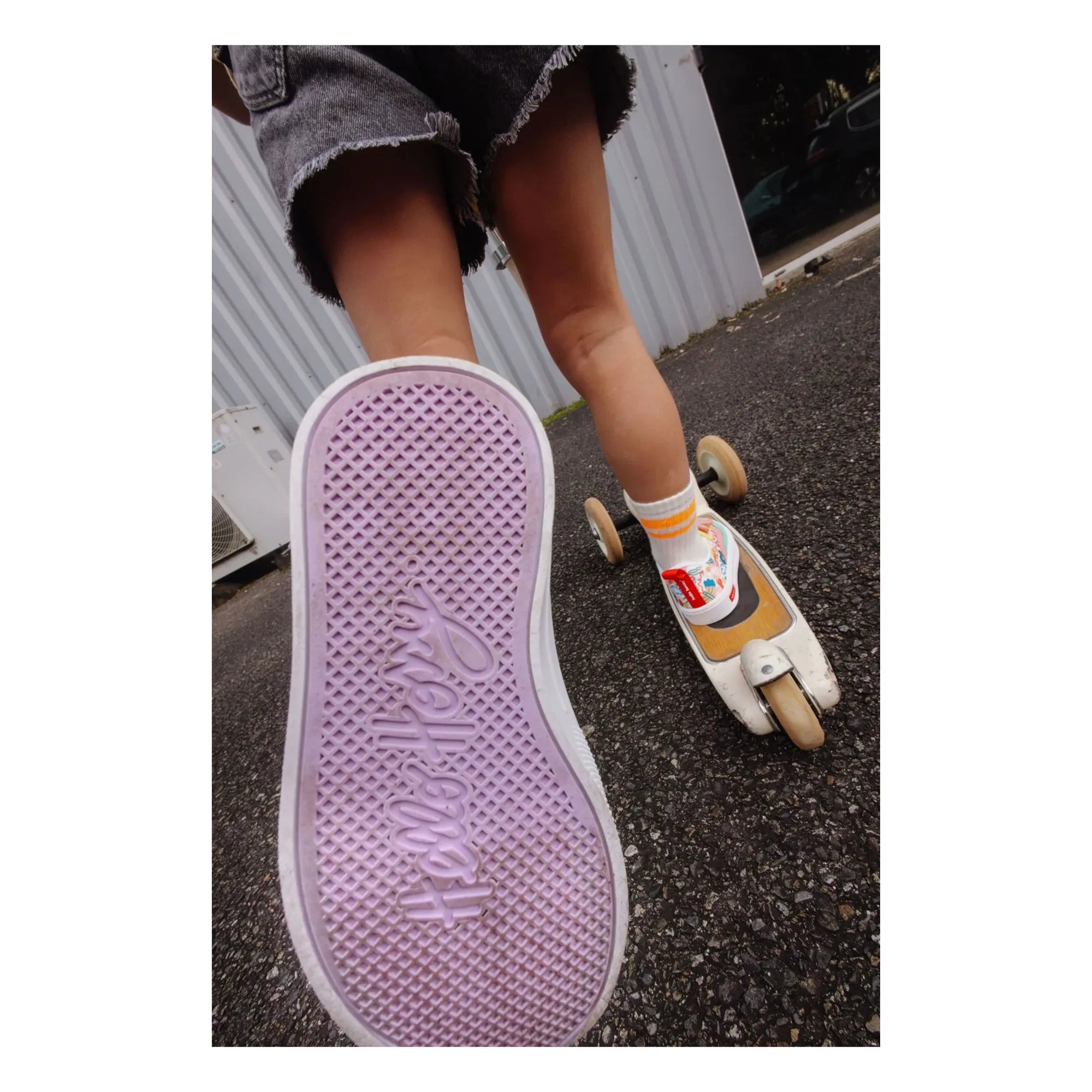 Hello Hossy - Hapiness Scratch Sneakers | Rosa