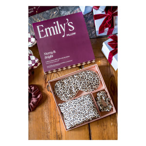 Emily's Pillow - Seiden-Schlafanzug mit Leopardenmuster