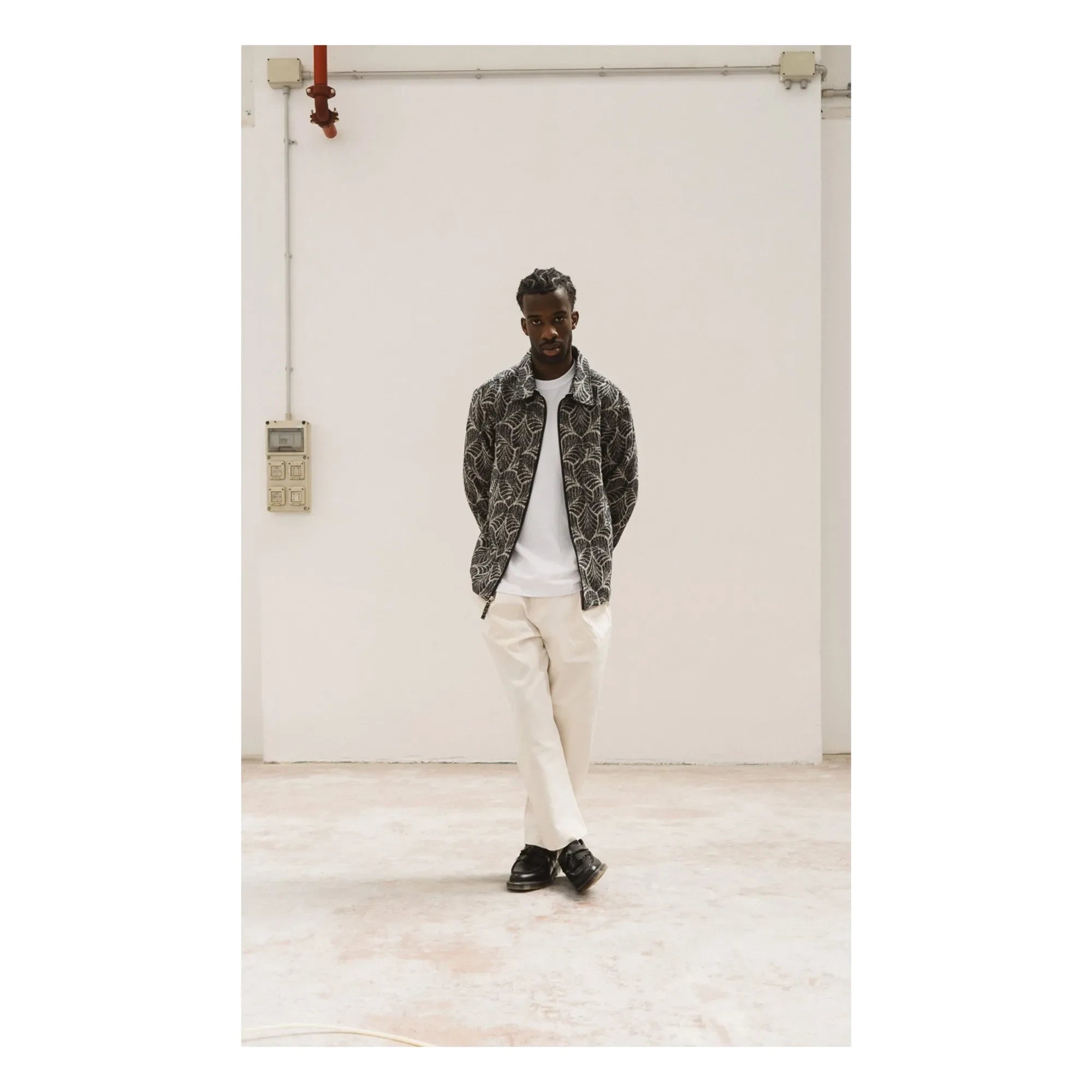 Wooden Store - Aidan Jacke | Kohlegrau