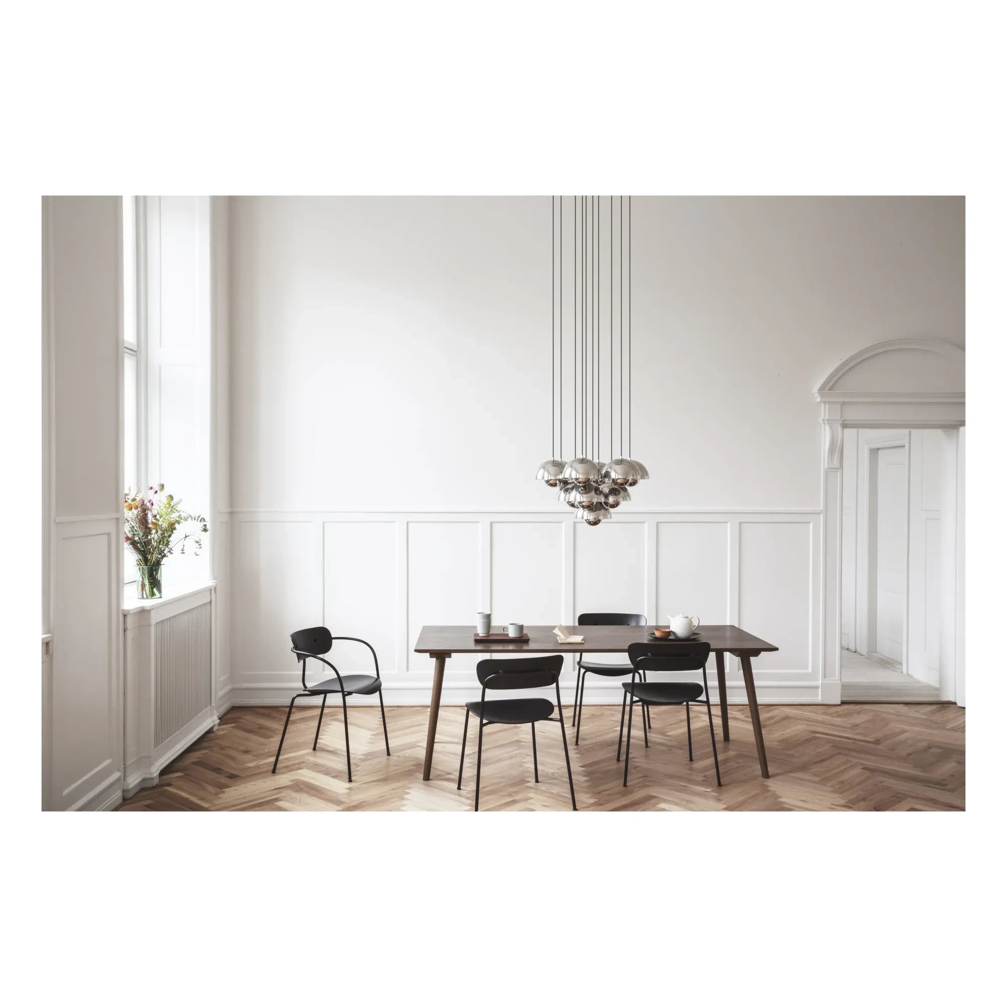 & Tradition - Pavillion AV 2 Stuhl | Schwarz