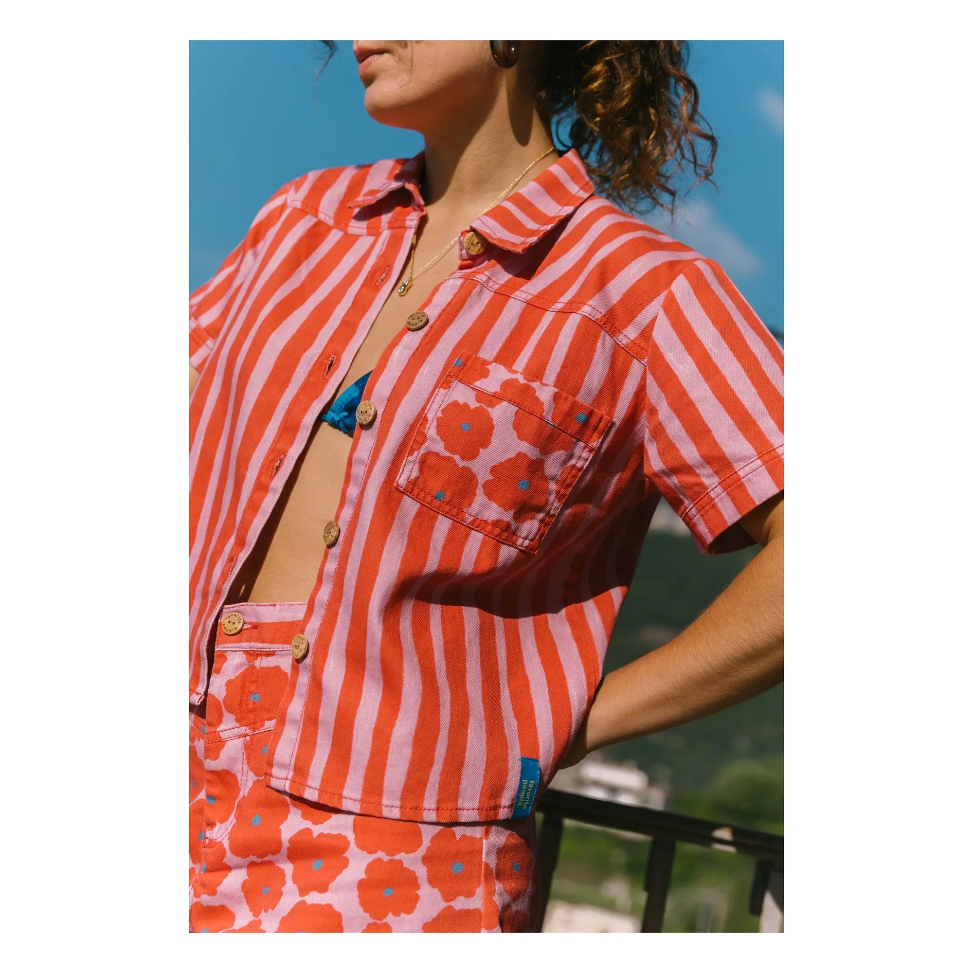 Favorite People - Damen Kollektion Gestreiftes Hemd | Rot