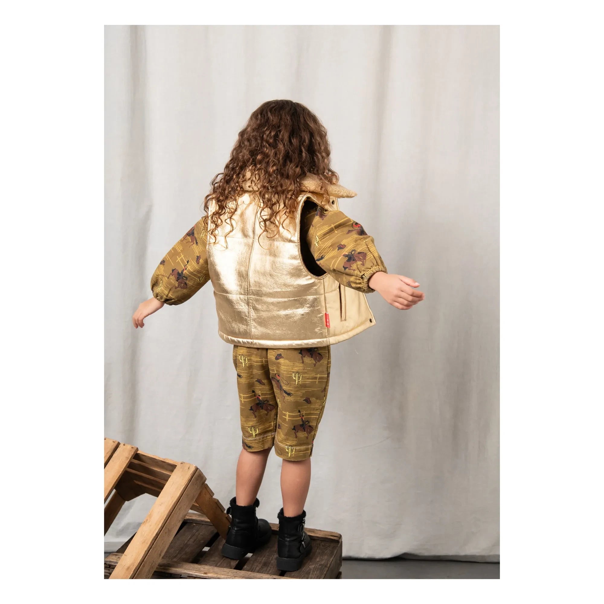 Fille Garçon - Metallische Sherpa-Weste mit Kragen | Gold