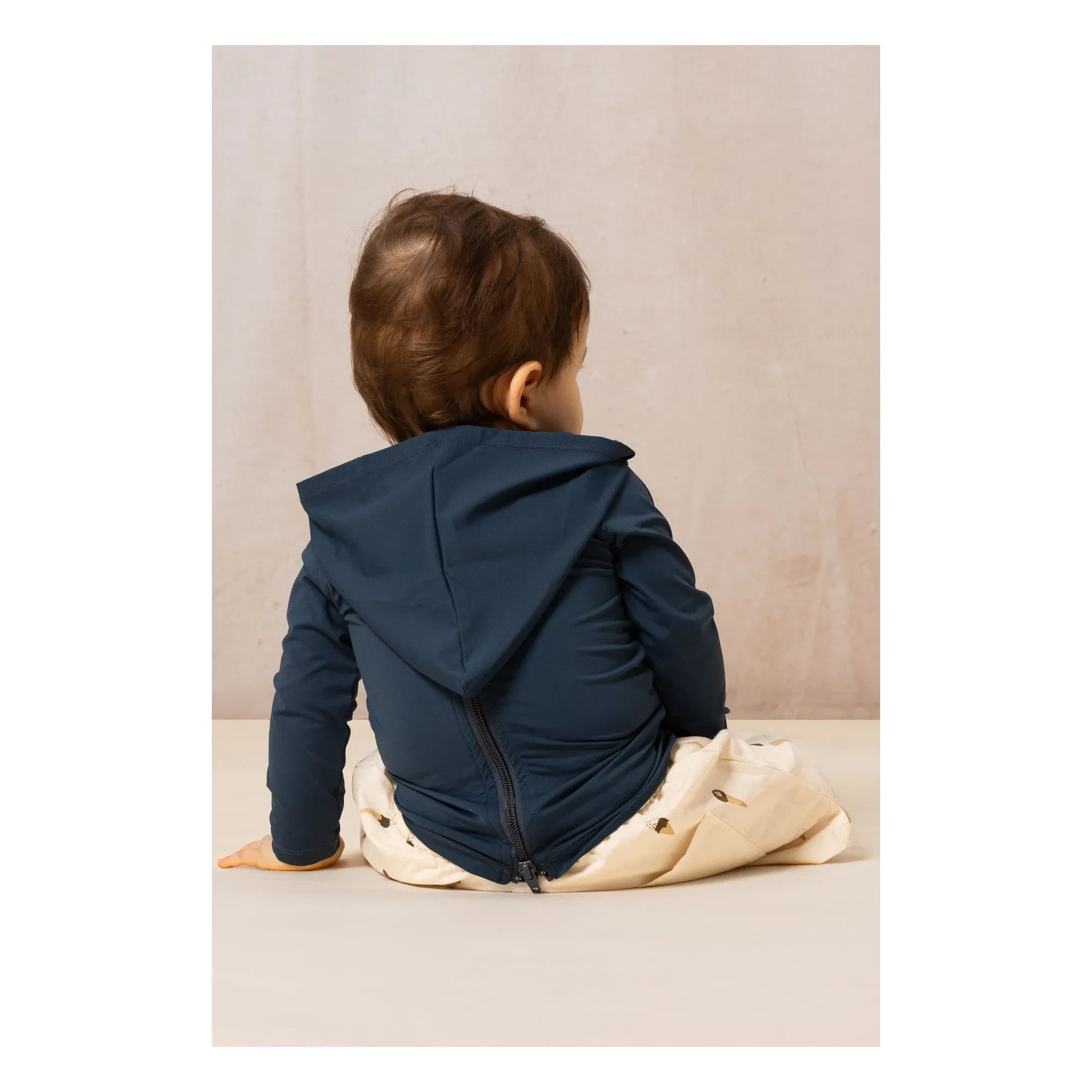 Studio Bohème - Anti-UV Kapuzen-T-Shirt | Marineblau