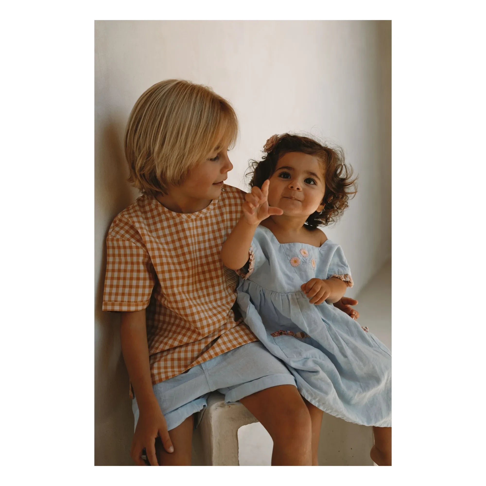 Lilinoa - Marie Lin besticktes Kleid | Hellblau