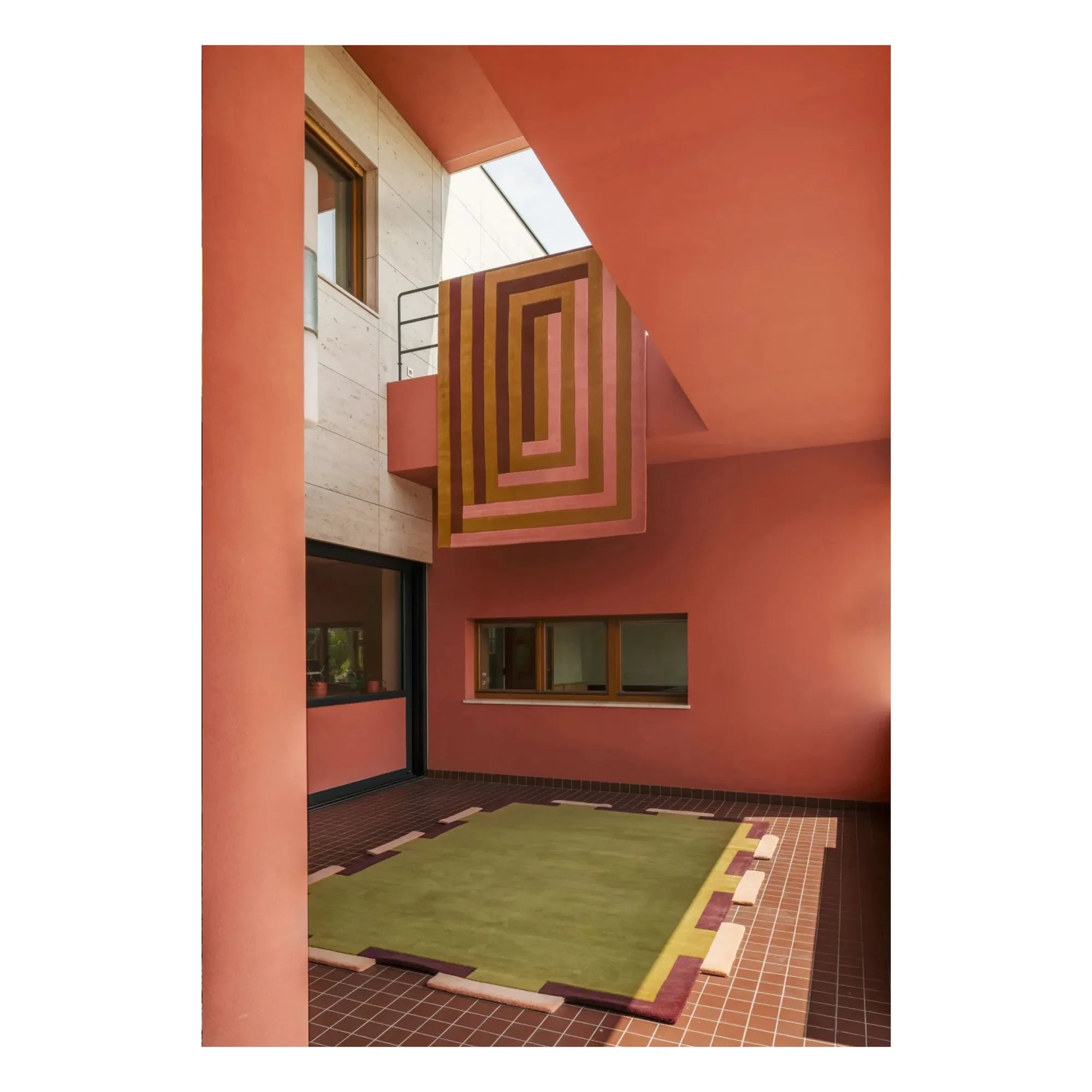 Layered - Wollteppich Fregio, Tekla Evelina Severin | Oliv