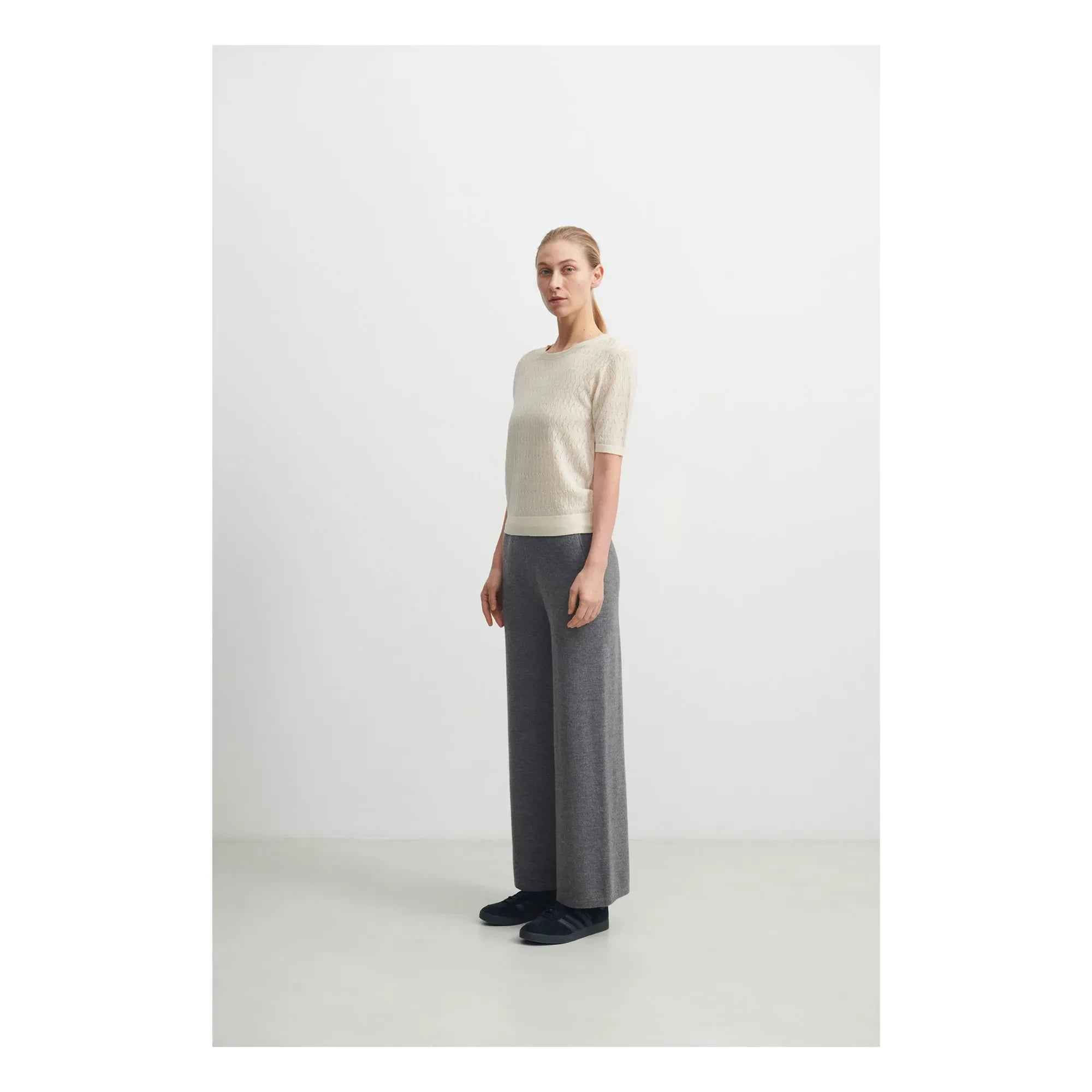FUB – Pointelle Fine-Knit Merino Wool Sweater – Damenkollektion | Ecru