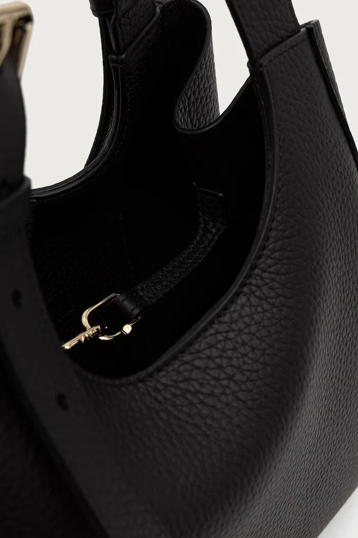 Furla Kadın Hobo Çanta Dora S Tote Deri