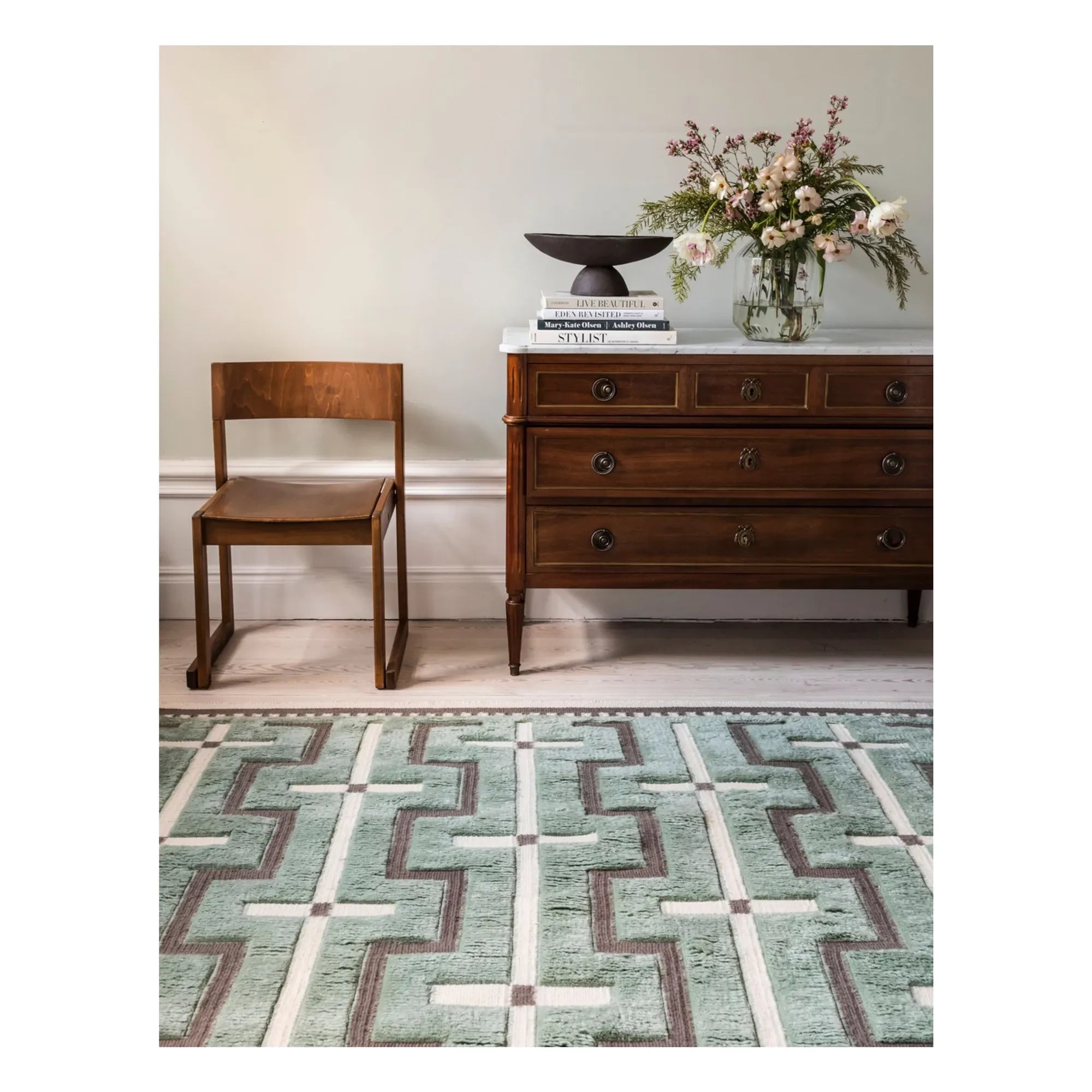 Layered – Johanna Wollteppich | Salbei