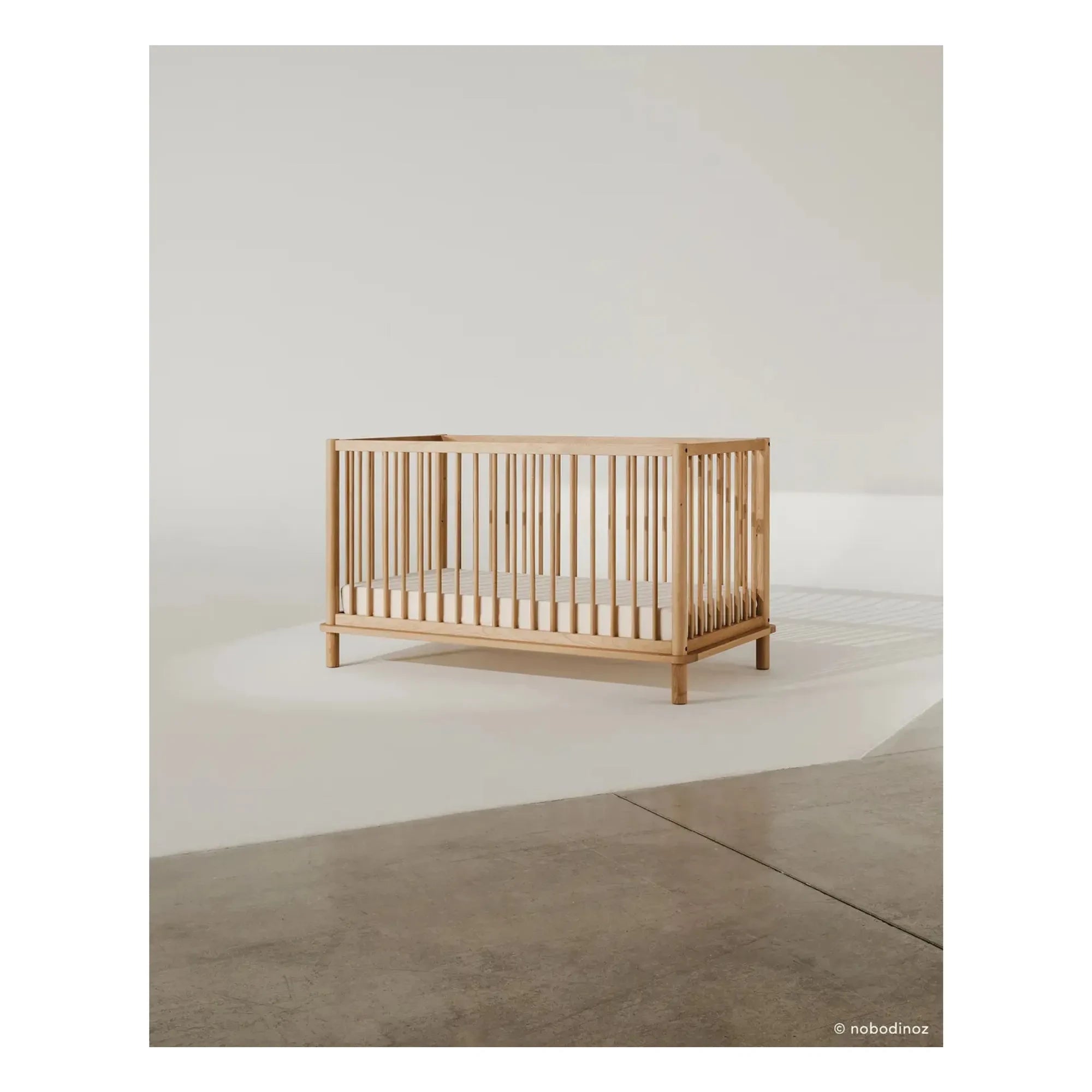 Nobodinoz - Latitude 70x140 umwandelbares Babybett und Juniorbett-Verlängerung | Eiche