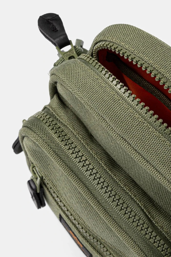 Alpha Industries Label Messenger Bag S Omuz Çantası