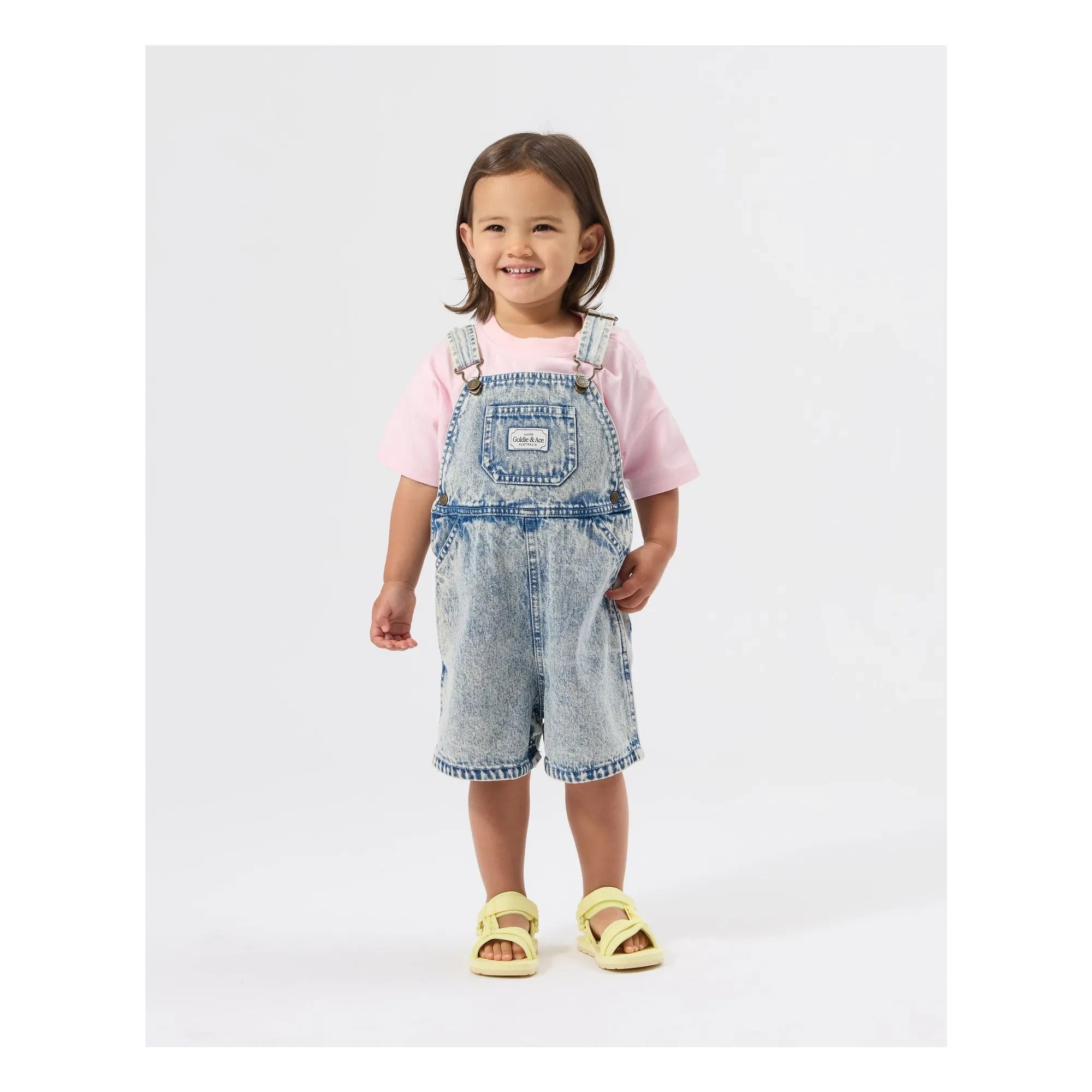 Goldie + Ace – Burton Vintage Kurze Latzhose | Denimblau