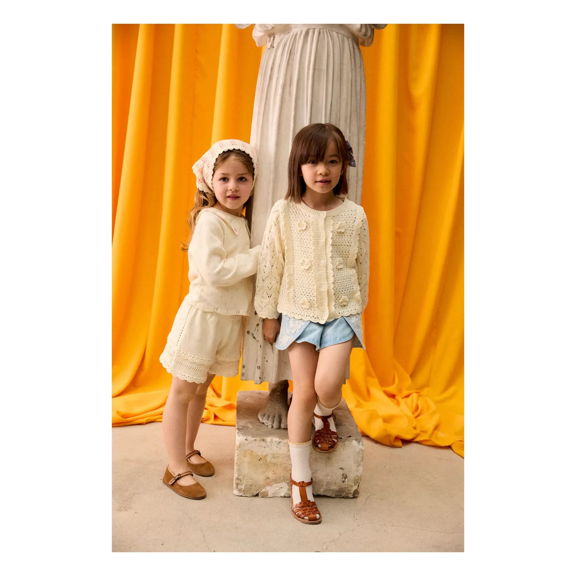 Louise Misha - Mekylane Netzshorts mit Lochmuster | Creme
