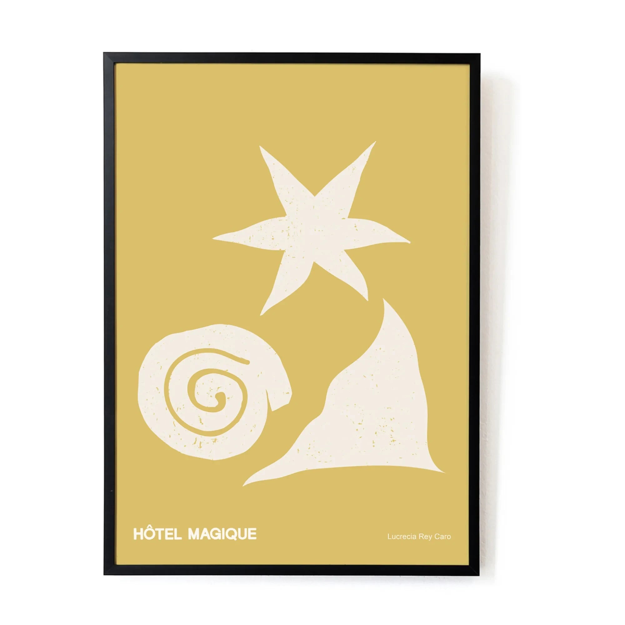 Hôtel Magique - Lucrecia Rey Caro imzalı Sea, Sun A3 Poster | Sarı