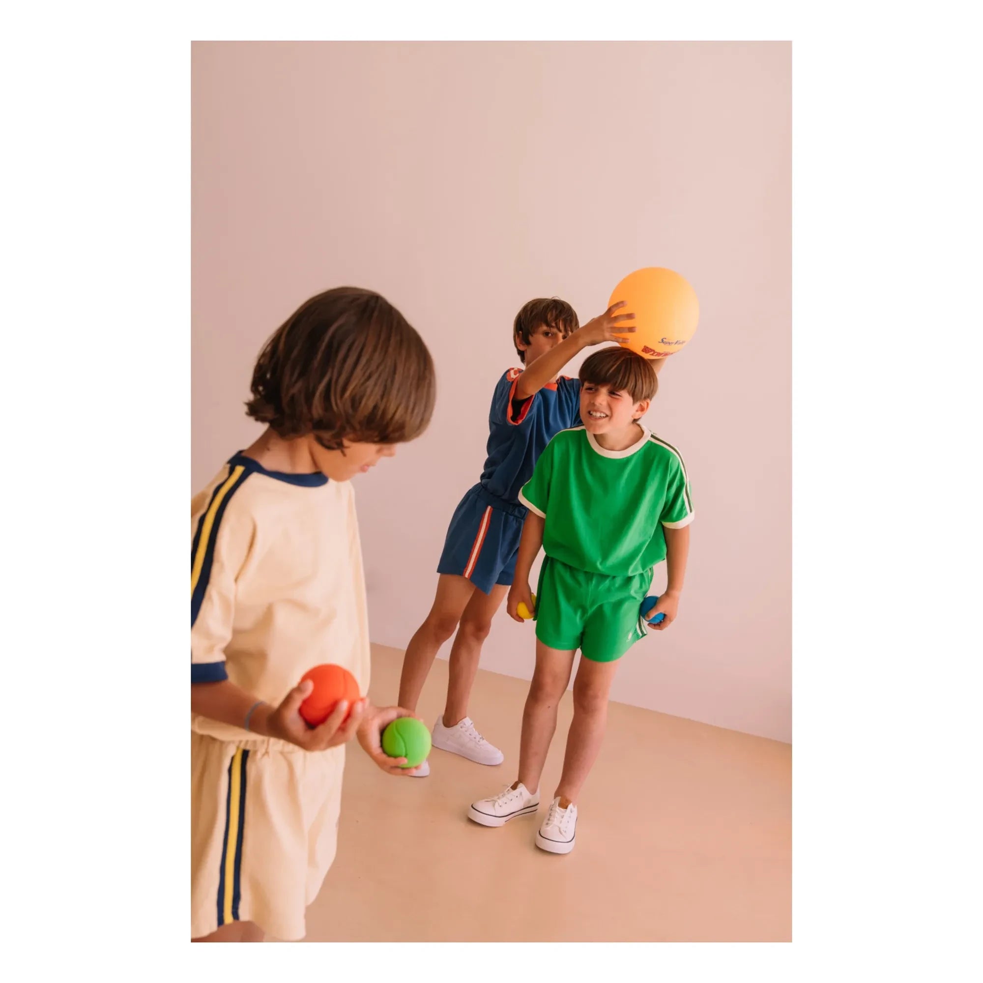 We Are Kids - Taylor Kontrast Bio-Baumwoll-T-Shirt | Meadow Green
