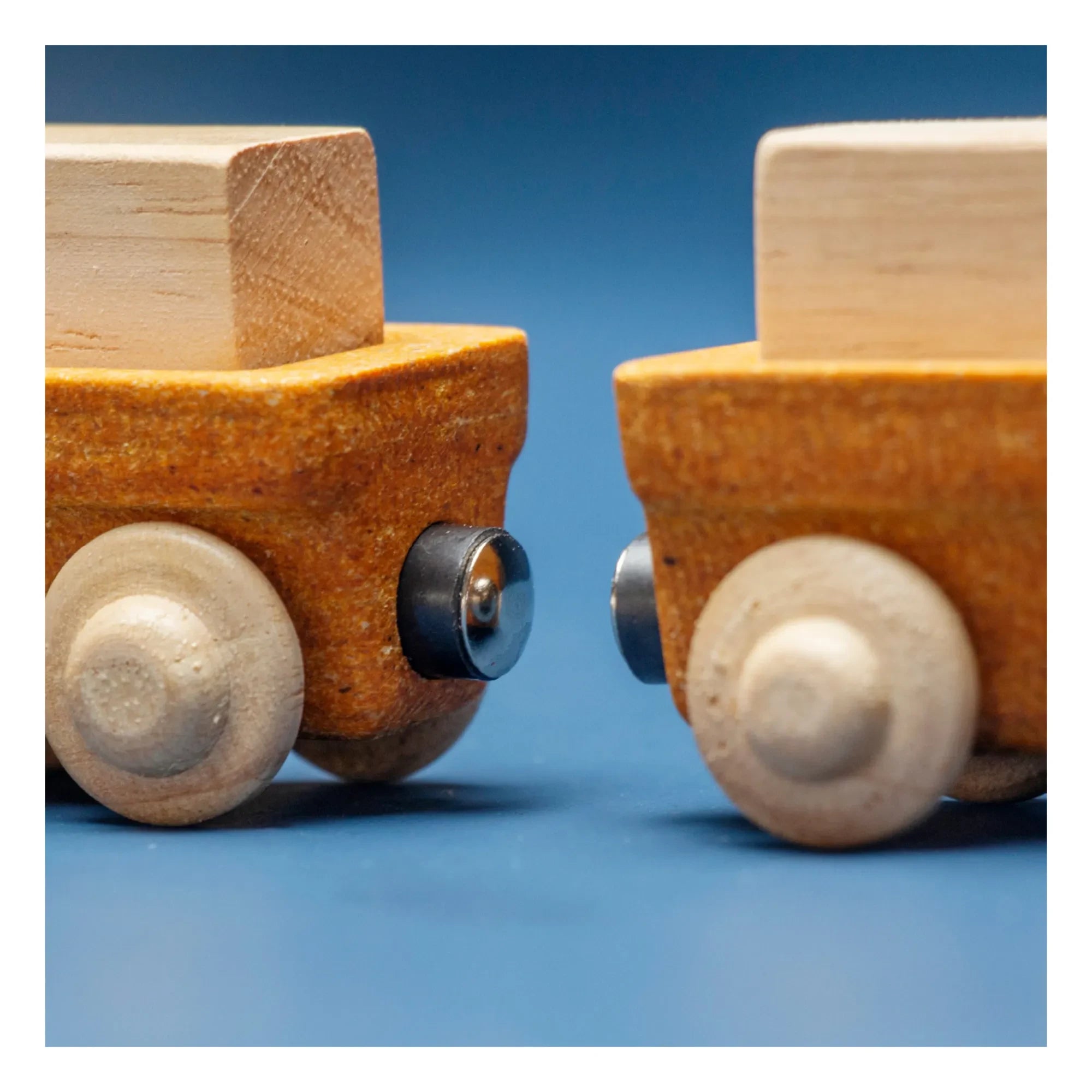 Plan Toys - Ahşap Yük Treni
