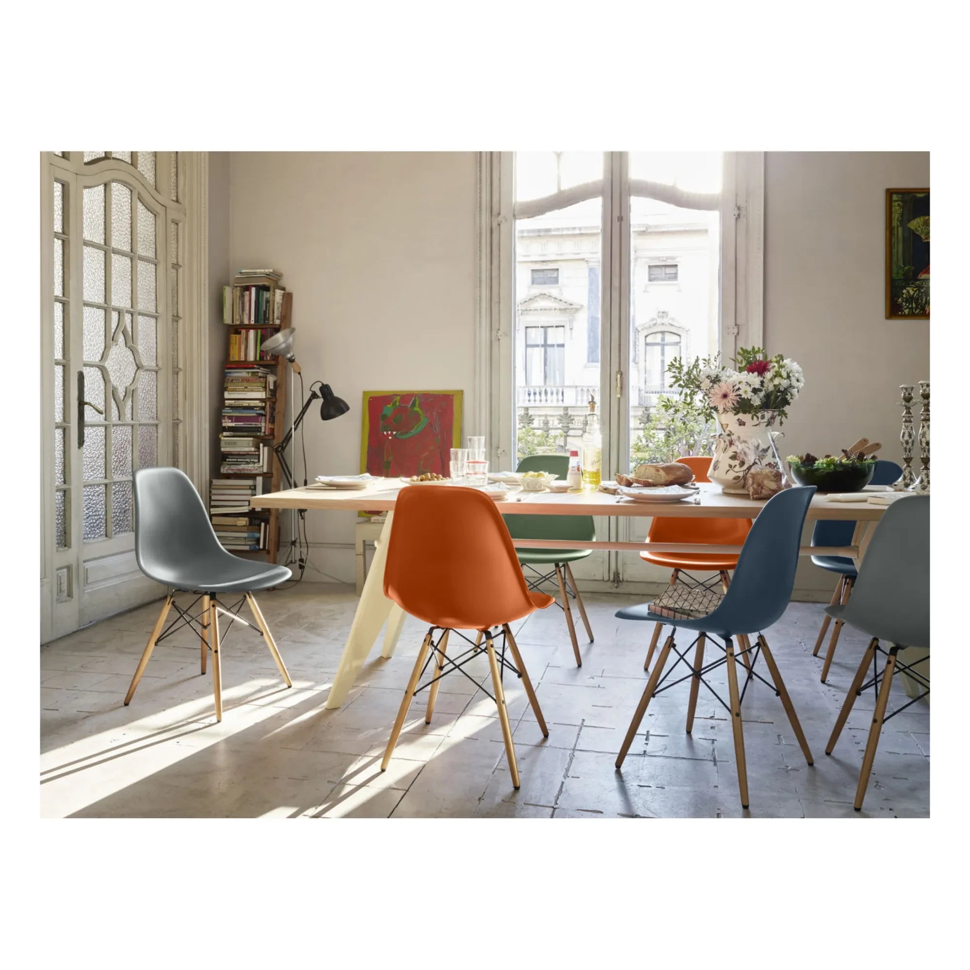 Vitra - DSW Plastikstuhl - Ahorn-Untergestell - Charles & Ray Eames | Granit