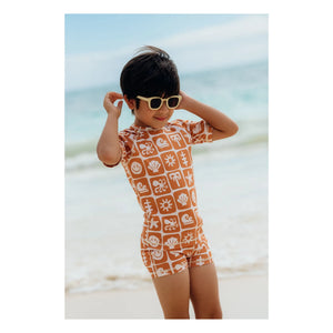 Beach & Bandits - Sea Smiley UV-Schutz Badeshorts aus recycelten Fasern | Rostfarben
