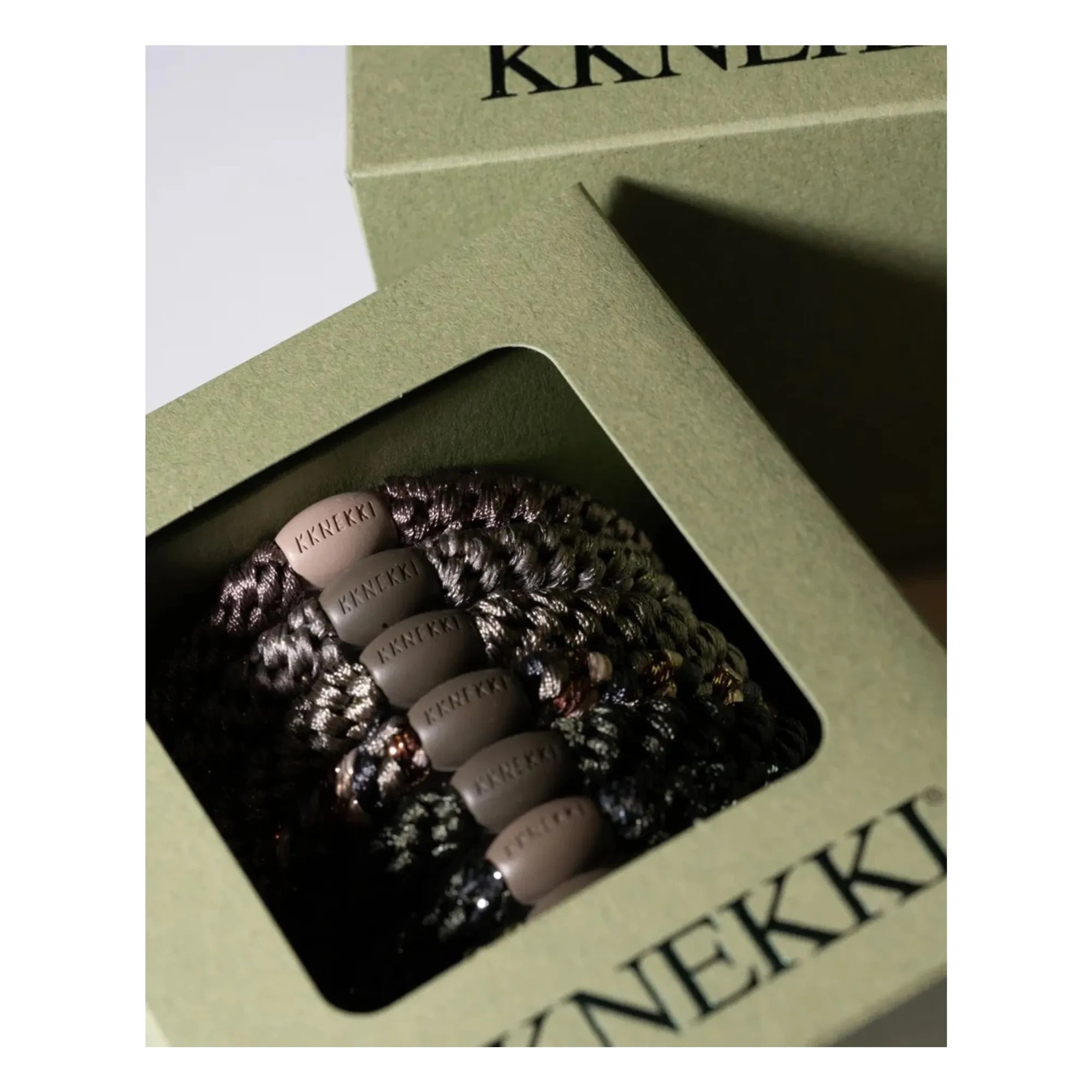 Bon Dep - Set mit 8 Kknekki Army Edition Haargummis | Khaki