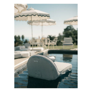 Business & Pleasure Co. - Schwimmbad-Luftmatratze | Marineblau