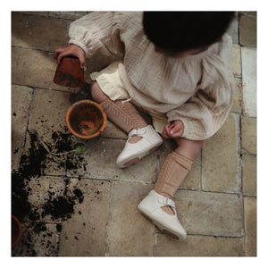 Petit Nord - T-Riemen Stiefel | Creme