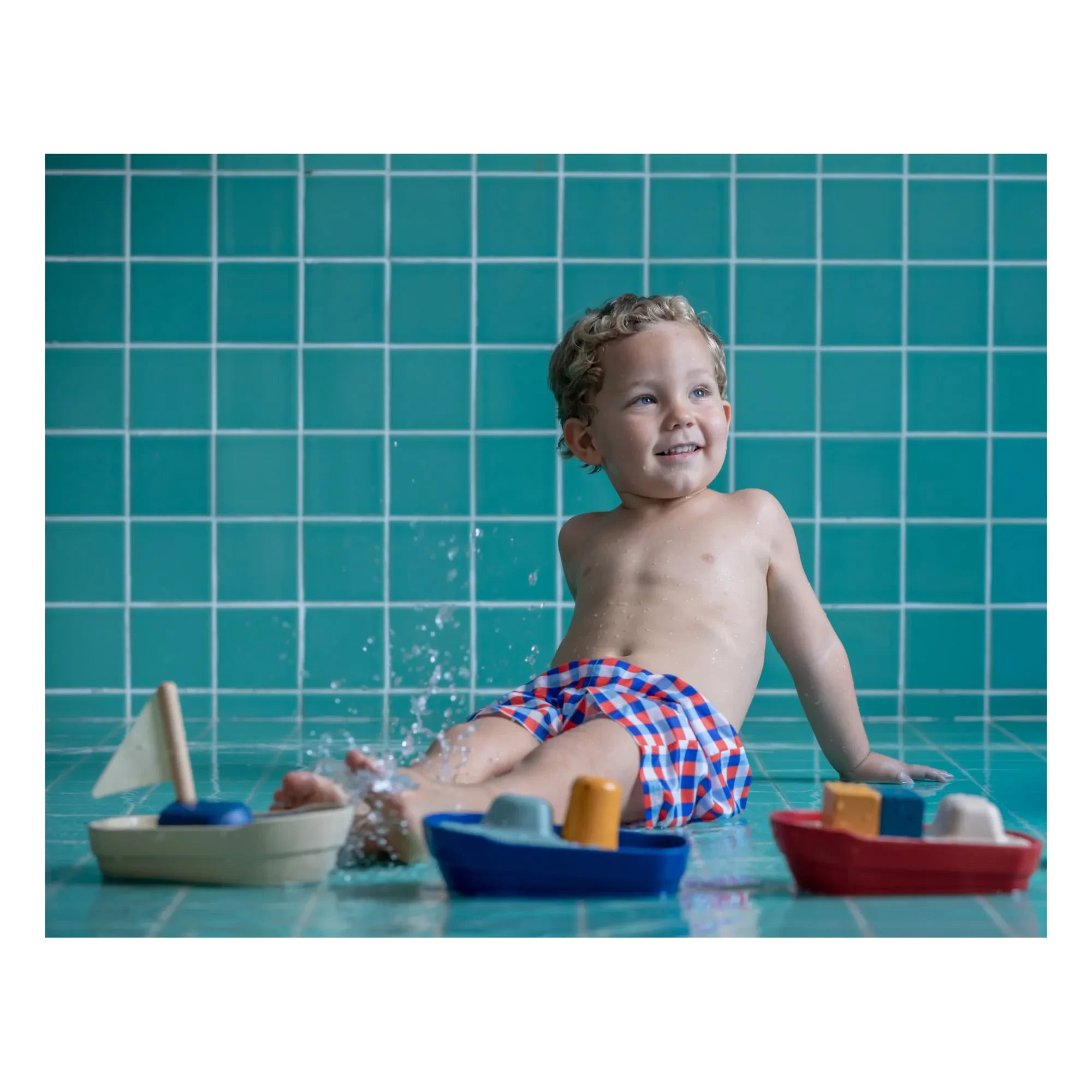 Plan Toys - Naturkautschuk-Boot