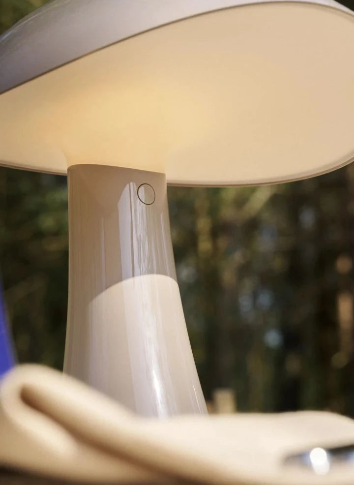 Louis Poulsen - Rumee Tragbare Tischlampe, Louis Poulsen | Hellgrau