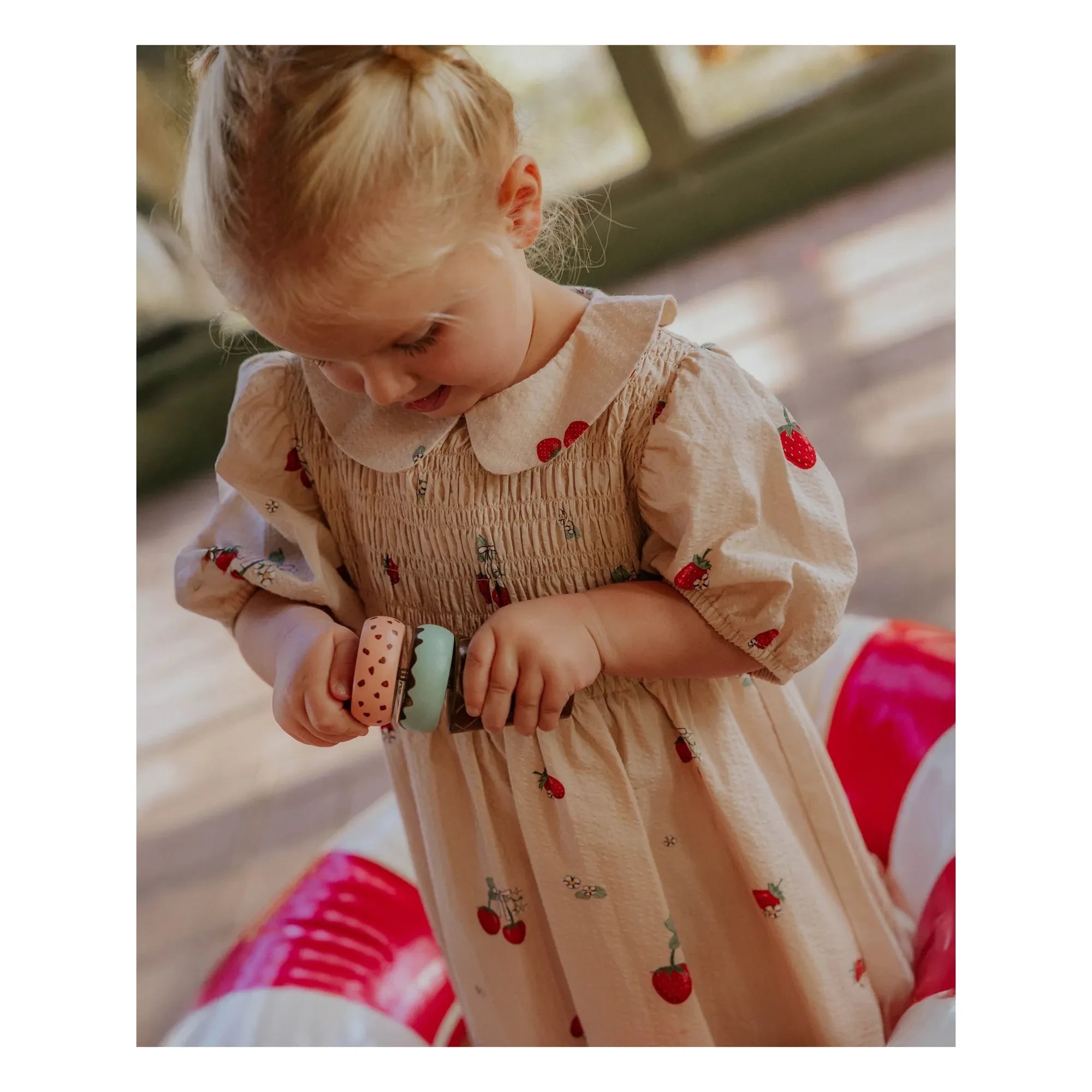 Fliink - Apfel Erdbeer Kleid | Ecru