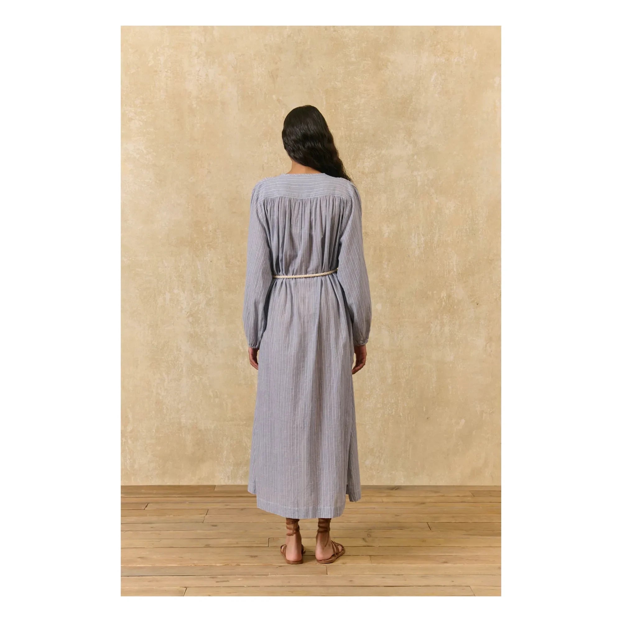 Louise Misha - Gestreiftes Kleid Flavie aus Bio-Baumwolle | Blau