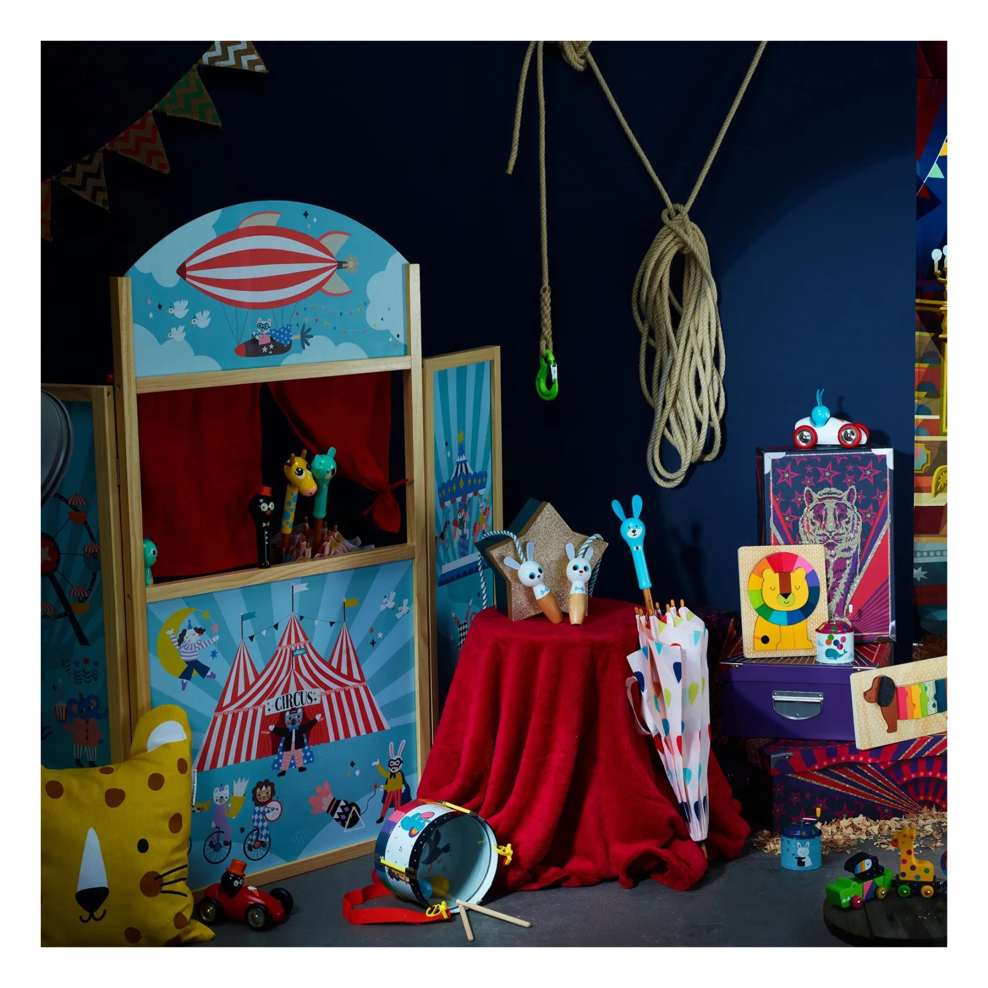 Vilac - Zirkus-Puppentheater - Michelle Carlslund