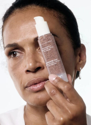 AIME - Gesichtsserum - 30 ml | Für mittlere bis weizenfarbene Hauttöne
