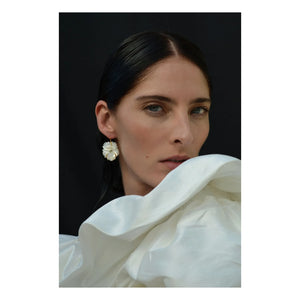 Lizzie Fortunato - Yeni Bloom Ohrringe | Ecru