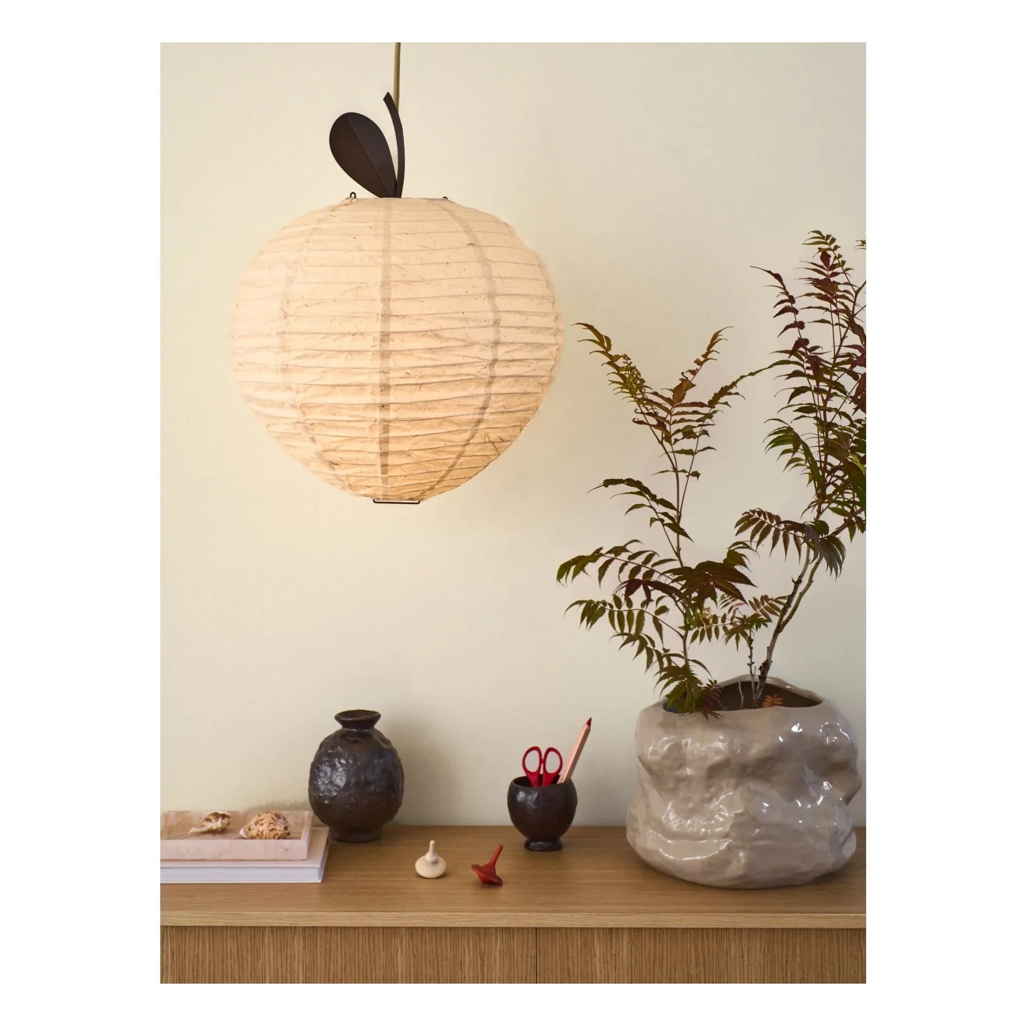 Ferm Living Kids - Apple Hängeleuchte