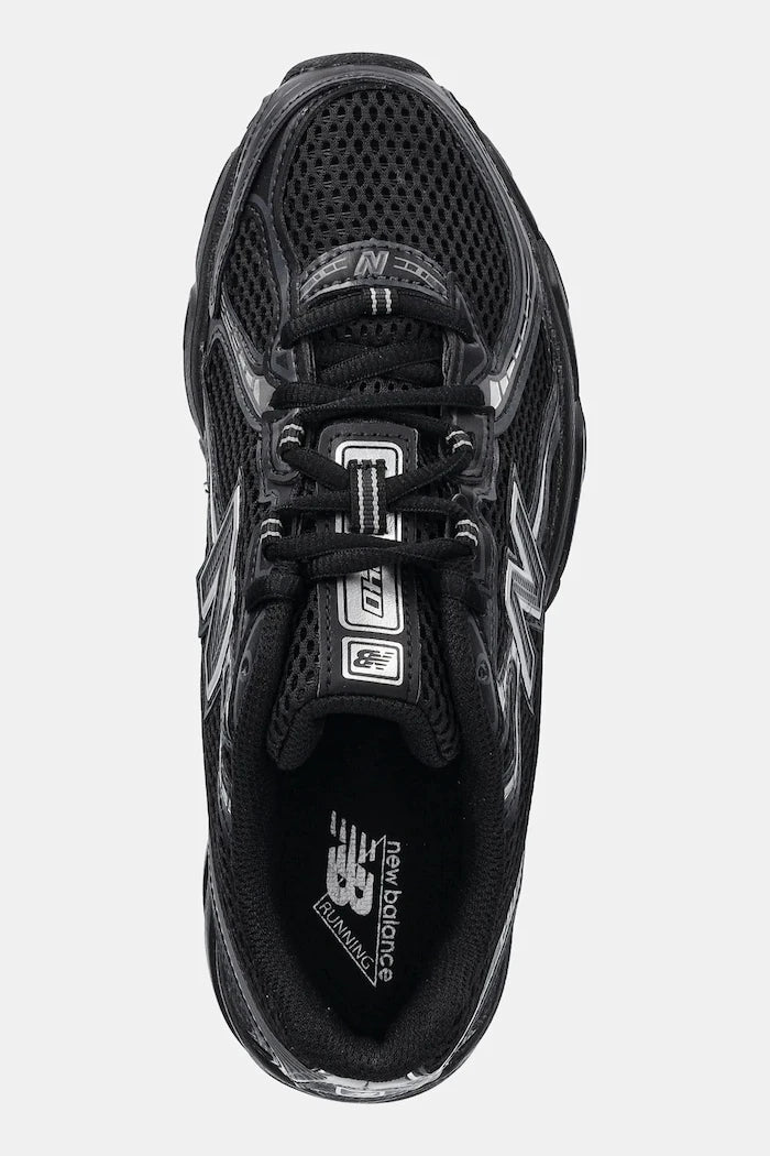 New Balance 740 Sneakers