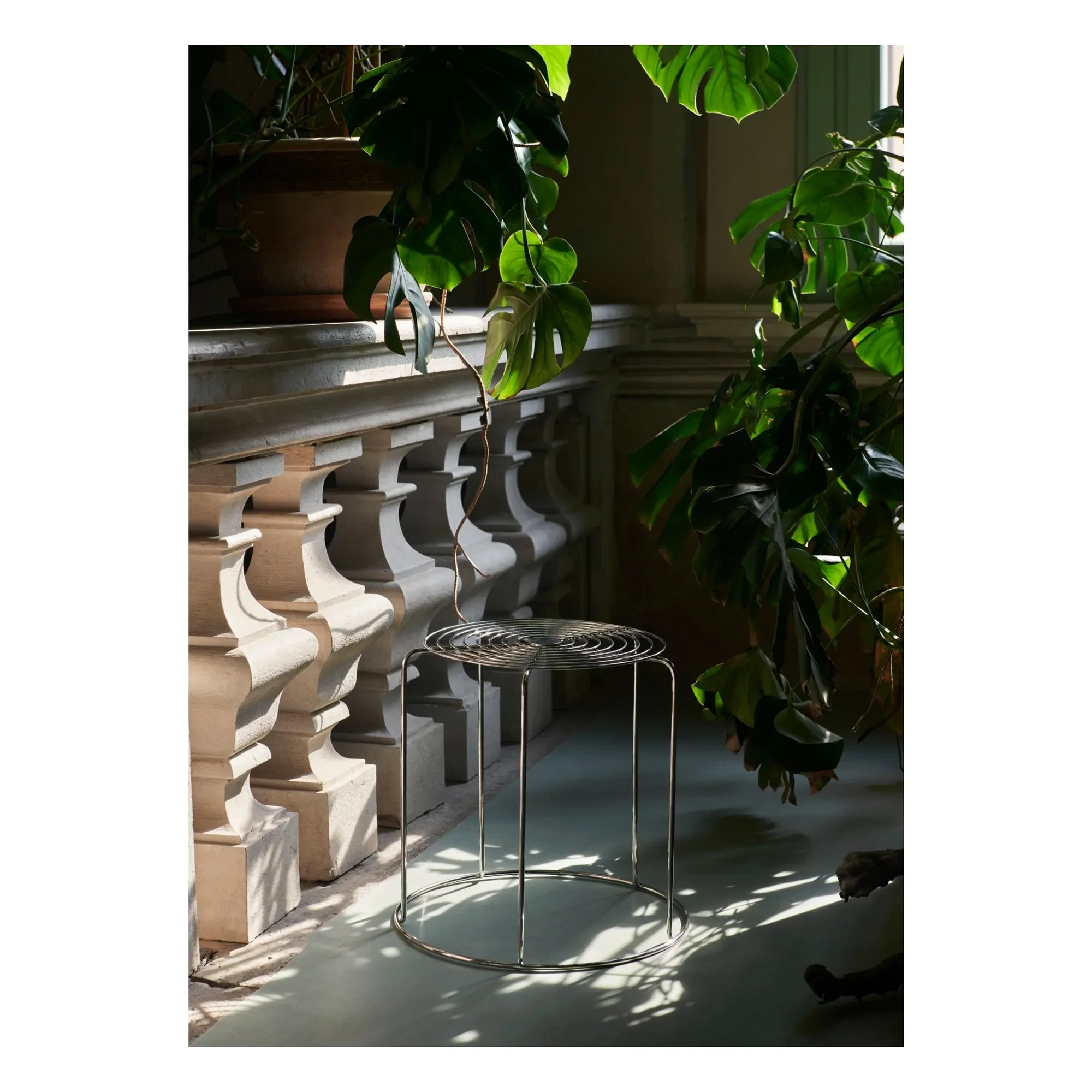 & Tradition - Wire VP11 Hocker, Verner Panton | Silber
