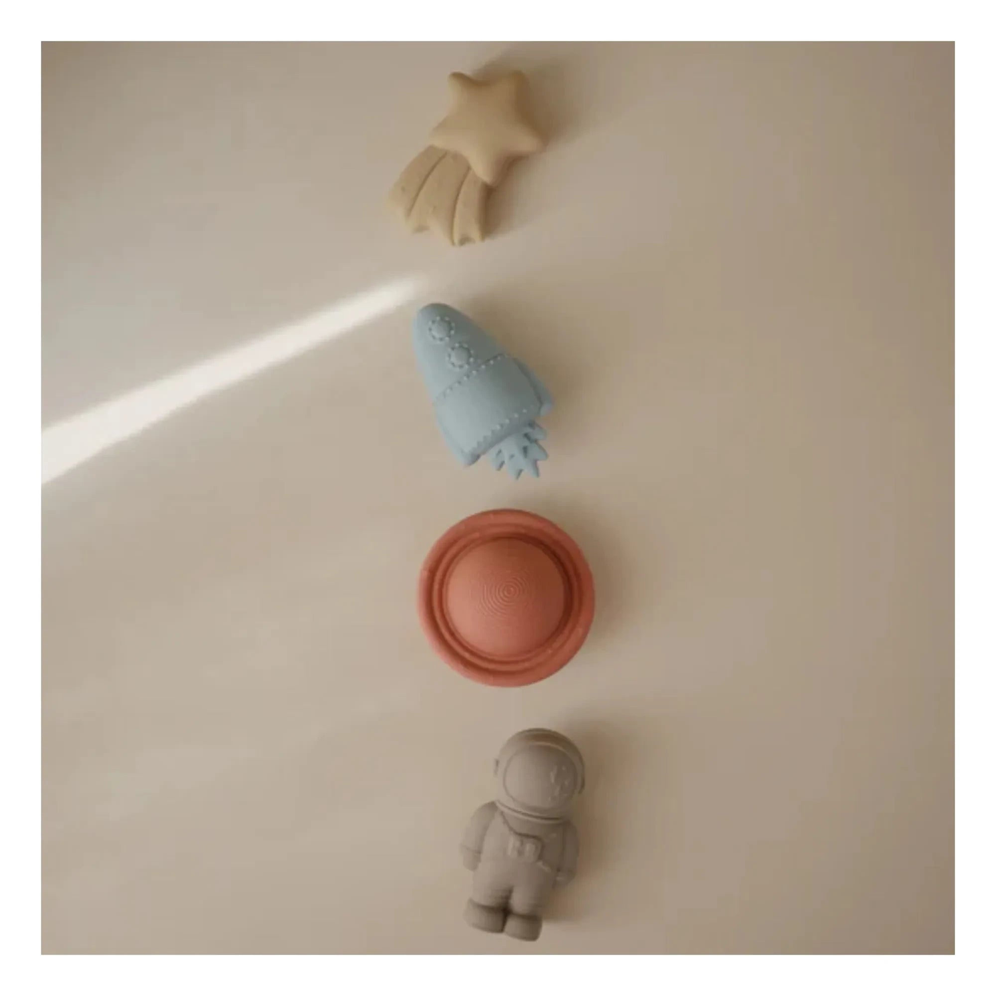 Mushie - Espace Badespielzeug - 4er Set