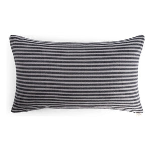The Socialite Family – Rechteckiges Kissen Carino aus gestreiftem Stoff | Braun