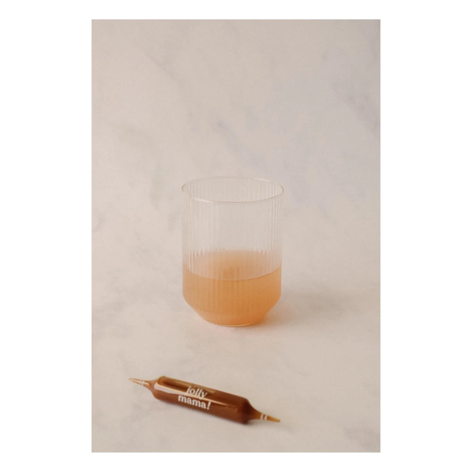 Jolly Mama - Nutrishots Light Legs Nahrungsergänzungsmittel - 20 x 10 ml Fläschchen