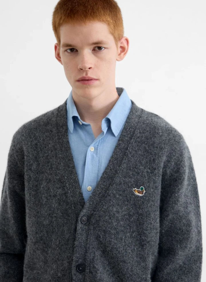 Edmmond Studios - Duck Patch Cardigan | Grau