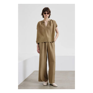 Pomandère - Kurzärmelige Bluse aus Seide | Dunkelbraun