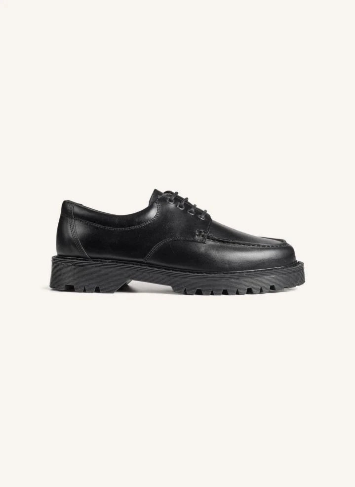 Garment Project - Pete Moc Toe Leder Derby Schuhe | Schwarz