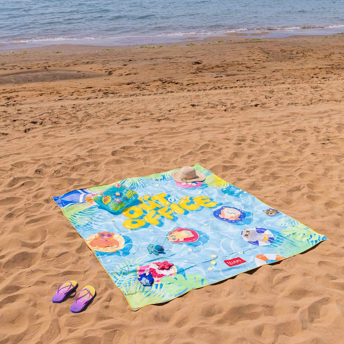 Legami - Maxi Strandtuch für unterwegs