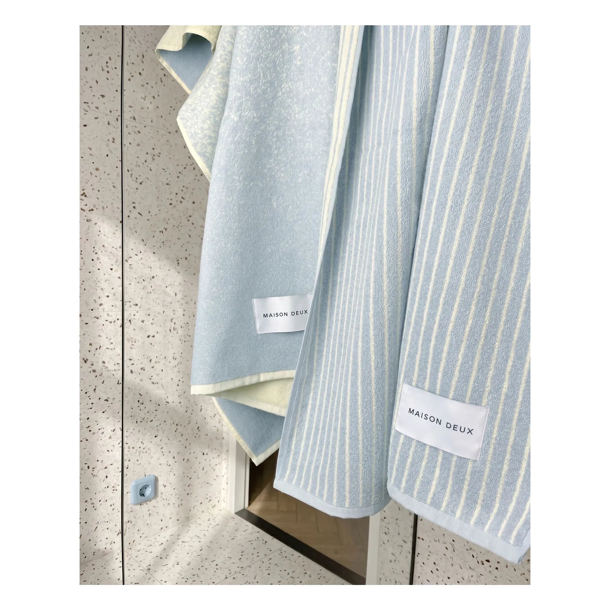 Maison Deux - Çizgili plaj havlusu | Mavi