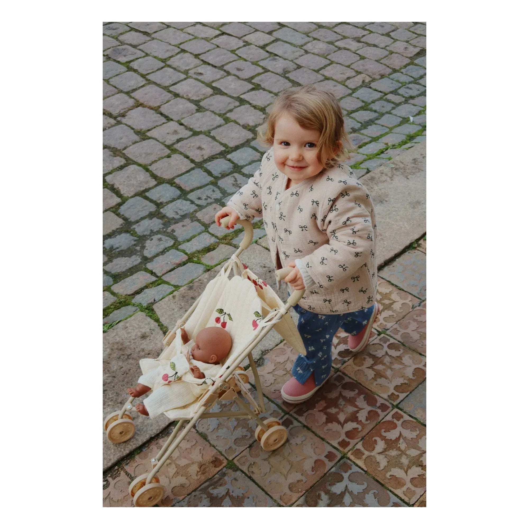 Konges Sløjd - Kinderwagen für Cherry Baby und Puppe | Beige