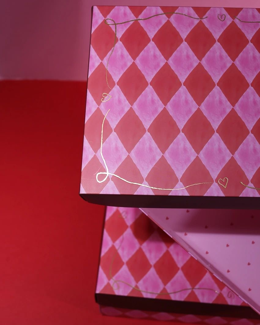 Dinossi - Pembe Kareli Hediye Kutusu