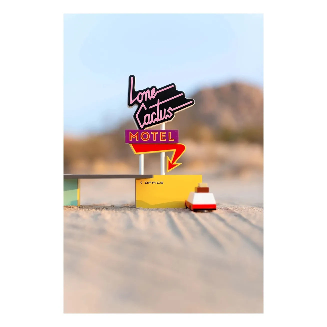 Candylab - World - Lone Kaktüs Motel