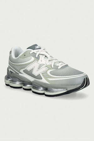 New Balance 2000 Kadın Spor Ayakkabı
